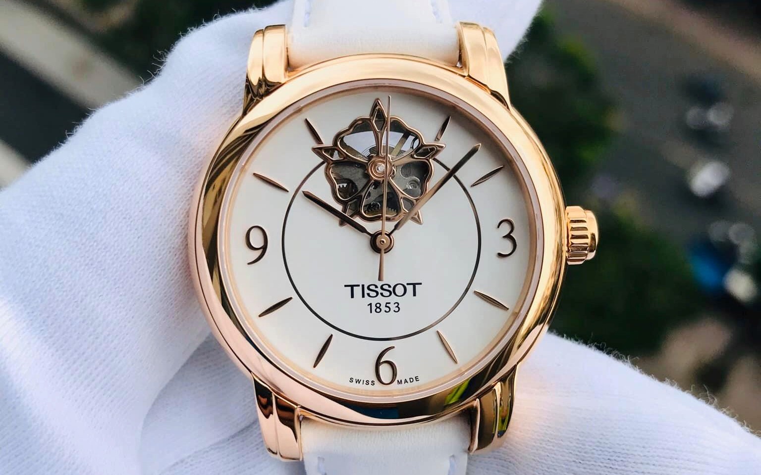 Tuyển chọn các mẫu đồng hồ Tissot nữ máy cơ khí đang có sẵn tại Xship.vn