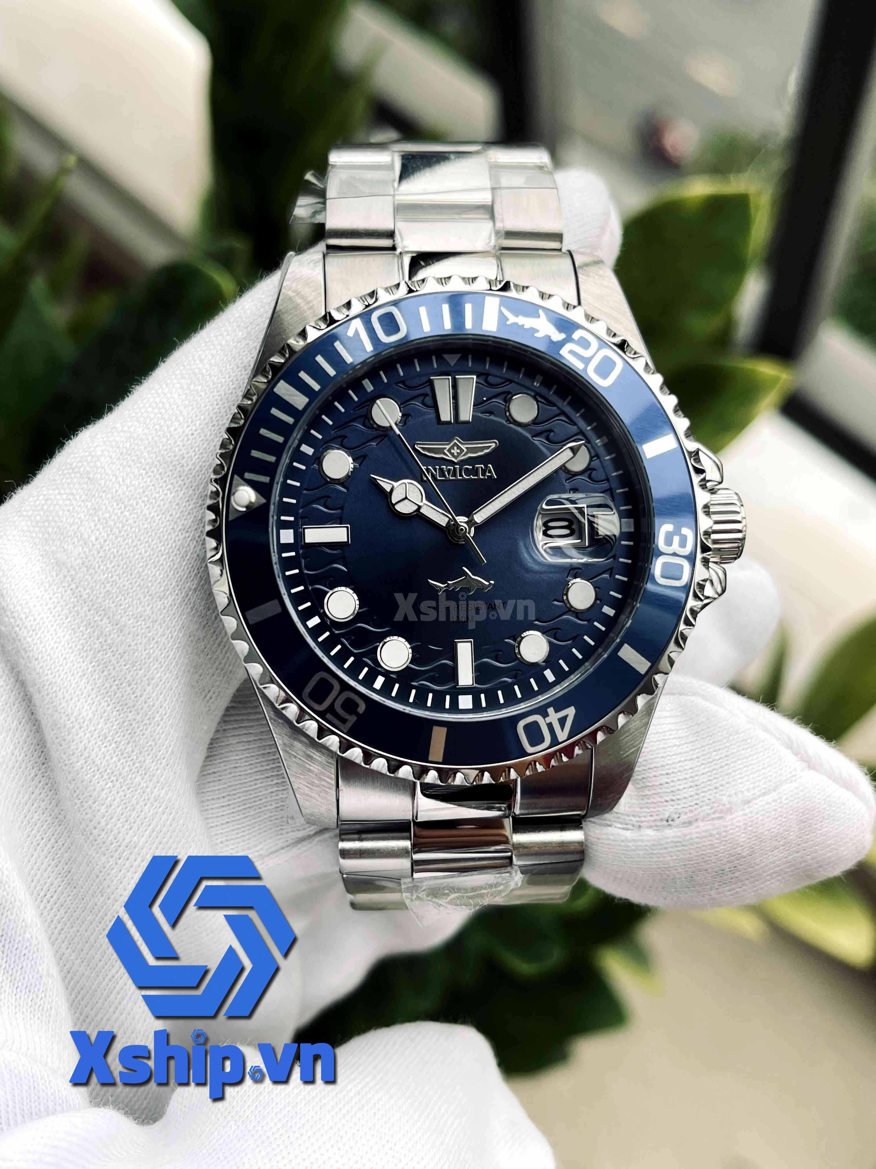 Invicta Pro Diver Quartz Blue Dial Stainless Steel Men Watch 32056